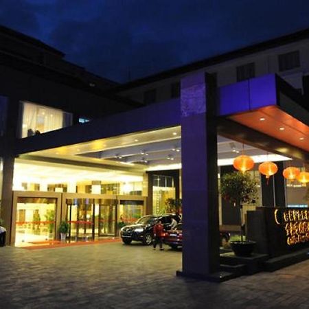 Golden Dragonball Hotel Γκουιλίν Εξωτερικό φωτογραφία