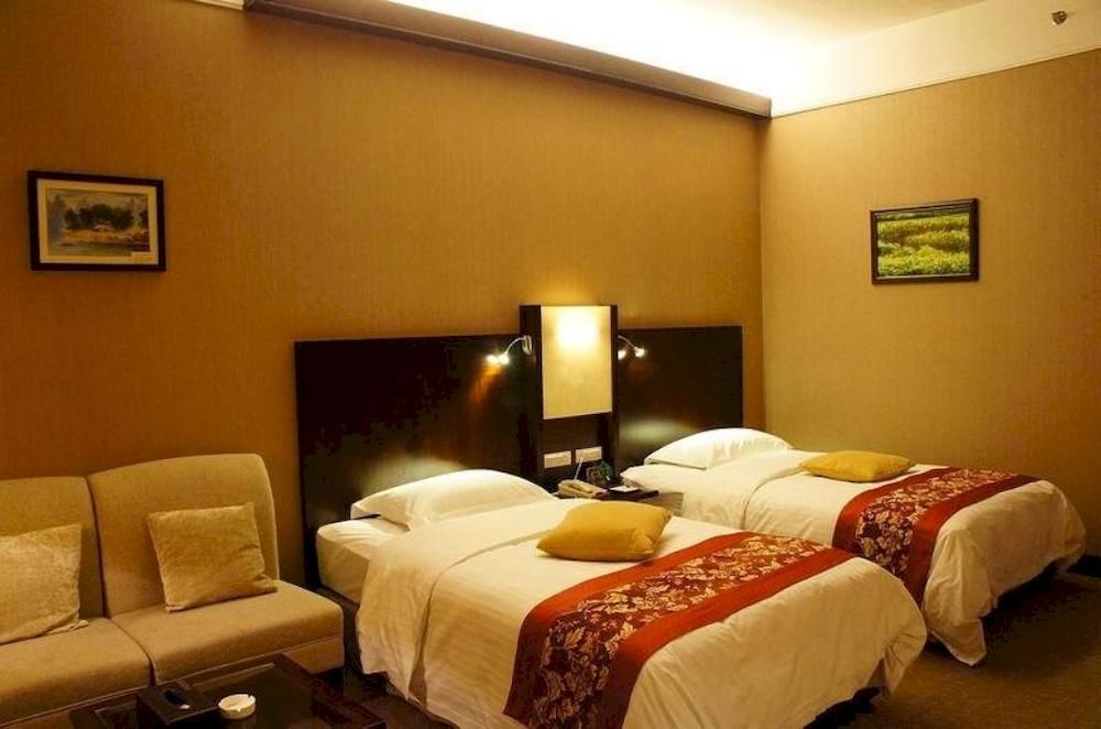 Golden Dragonball Hotel Γκουιλίν Εξωτερικό φωτογραφία
