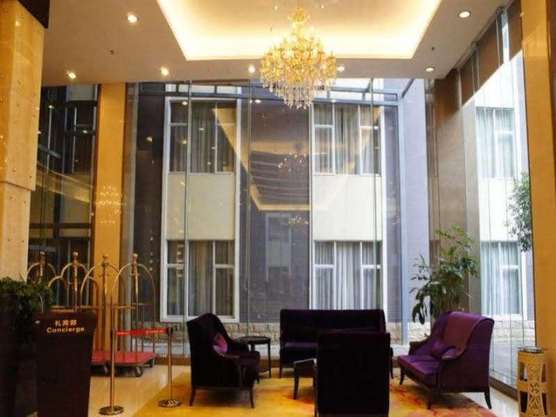 Golden Dragonball Hotel Γκουιλίν Εξωτερικό φωτογραφία