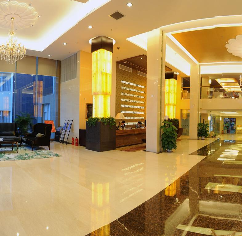 Golden Dragonball Hotel Γκουιλίν Εξωτερικό φωτογραφία