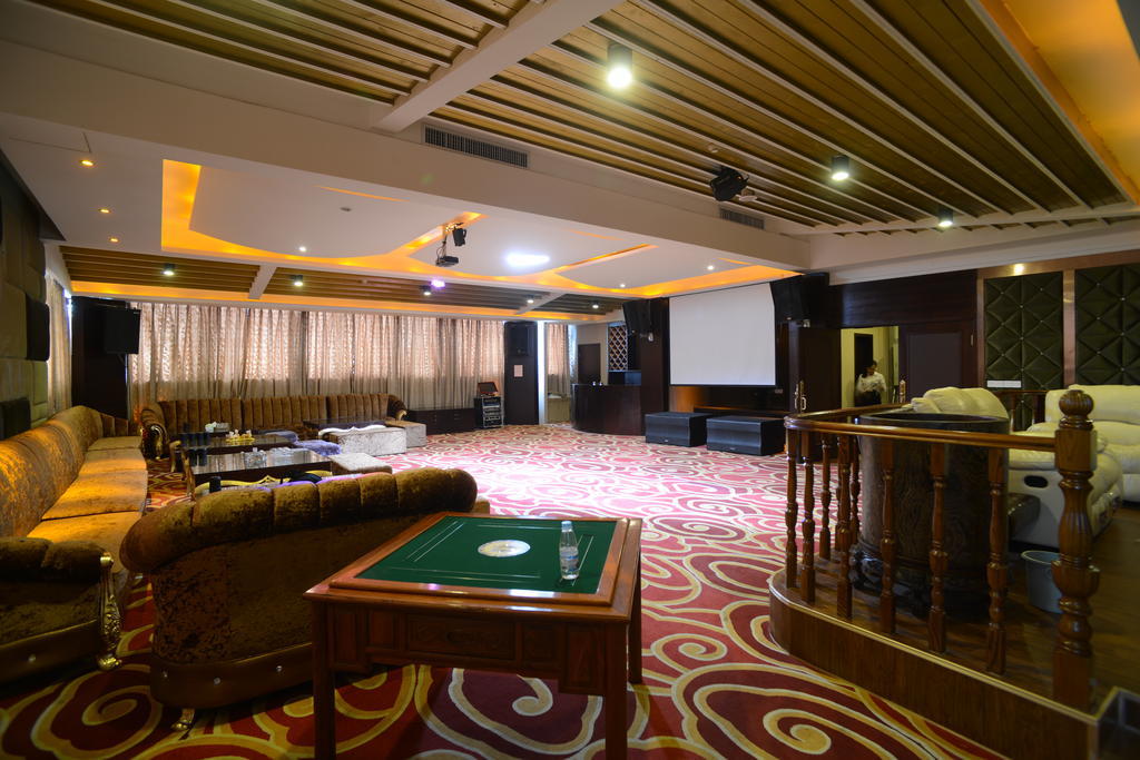 Golden Dragonball Hotel Γκουιλίν Εξωτερικό φωτογραφία